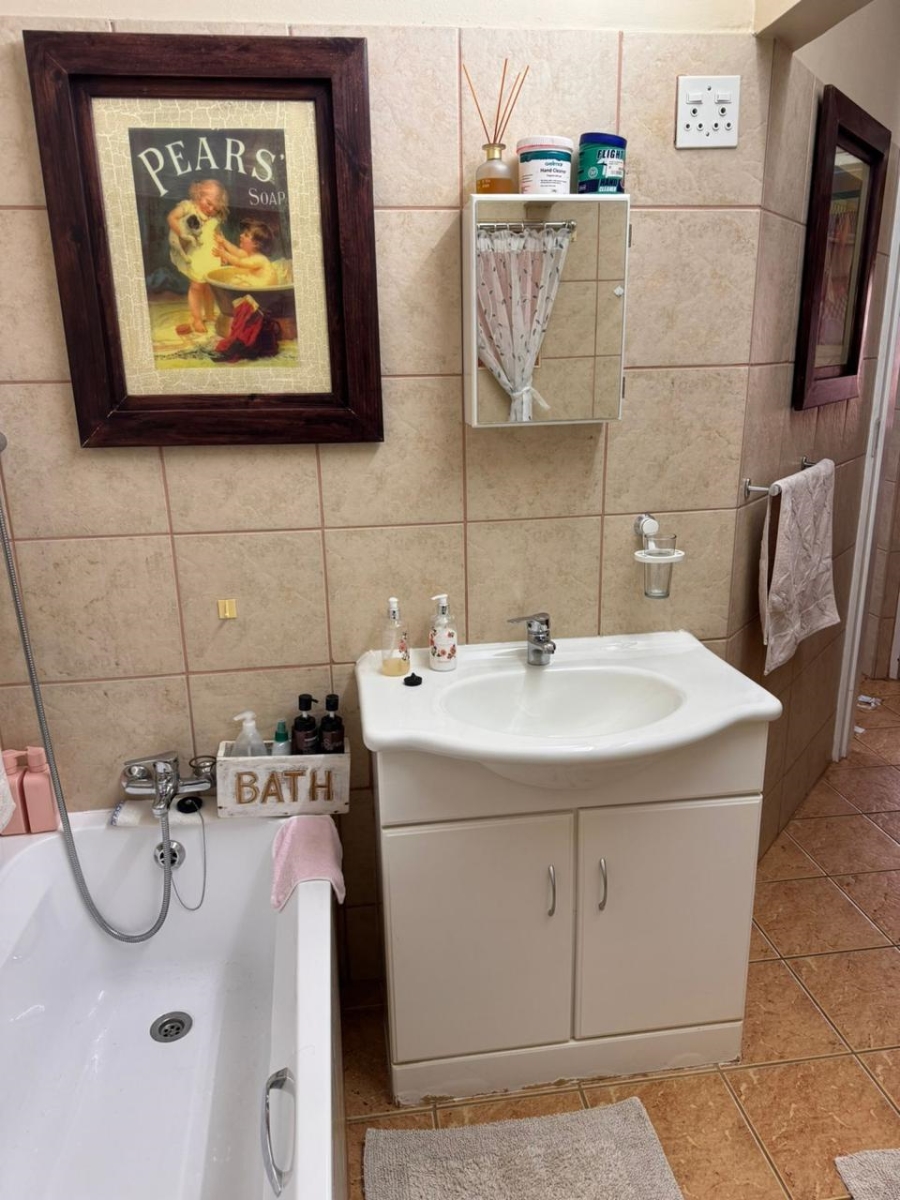 3 Bedroom Property for Sale in Christiana North West
